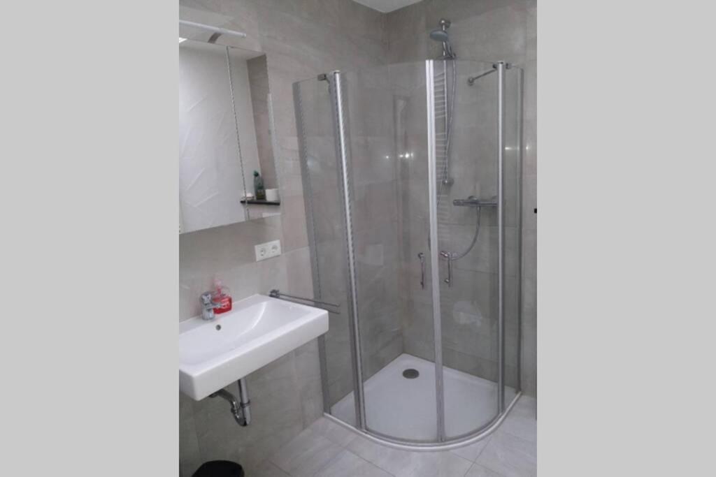 Ferienwohnung In Edenkoben Exteriör bild